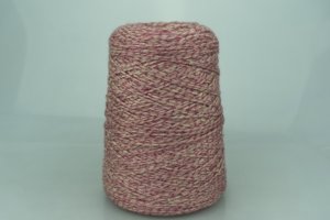 MILLEFILI s.p.a.  Art. BECAUSETHENIGHT  Col. 9502 ( Светло-серый, красный люрекс )  Состав: 23% Меринос ( WV ), 50% Вискоза ( VI ), 23% PA, 2% PL.  Метраж пряжи: 210м/100гр. ( 1/2100 ) 