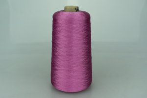 WINNING TEXTILE CO.LTD  Art. BRIGHT RAYON  Col. 7409 ( Голливудский светло-вишневый )  Состав: 100% Вискоза ( VI ).  Метраж пряжи: 6000м/100гр. ( 120D/1*2 ) 