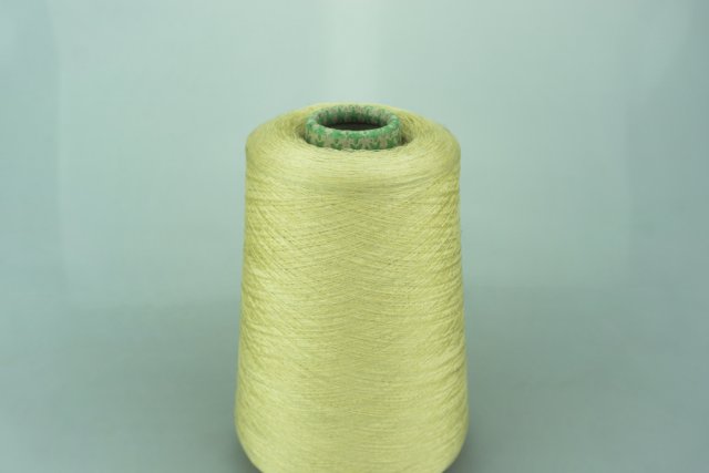 IAFIL S.P.A Art. LADY Col. 508 B9 JAUNE PASTEL REAT ( Светло-жёлтый ) Состав: 100% Шёлк ( SE ). Метраж пряжи: 6000м/100гр. ( 2/120 )