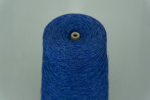 HASEGAWA CO.LTD  Art. ZEST  Col. CHA2 ELEC.BLUE ( Мулине: синий, голубой )  Состав: 63% Хлопок ( CO ), 37% Шёлк ( SE ).  Метраж пряжи: 3000м/100гр. ( 1/30 ) 