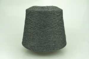 LORO PIANA.  Art. BABY CASHMERE  Col. GRAPHITE ( Графит )  Состав: 100% Кашемир ( WS ).  Метраж пряжи: 1300м/100гр. ( 2/26 ) 