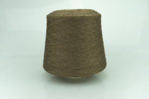 LORO PIANA.  Art. BABY CASHMERE  Col. MUSCOVADO ( Коричневый )  Состав: 100% Кашемир ( WS ).  Метраж пряжи: 1300м/100гр. ( 2/26 ) 