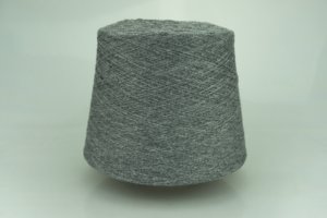 LORO PIANA.  Art. BABY CASHMERE  Col. GRIGIO ( Серый )  Состав: 100% Кашемир ( WS ).  Метраж пряжи: 1300м/100гр. ( 2/26 ) 