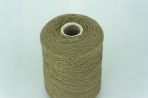 BOTTO GIUSEPPE  Art. FAIRWOOL  Col. BK BEIGE GOB ( Тёмный-беж )  Состав: 80% Меринос ( WV ), 20% Кашемир ( WS ).  Метраж пряжи: 750м/100гр. ( 2/15 ) 