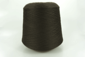 Tollegno 1900 / Lana Gatto.  Art. NEW ROYAL  Col. 19053 MARRONE ( Шоколад )  Метраж пряжи: 3000м/100гр. ( 2/60 ) 