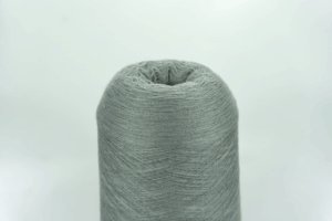 Бобинная пряжа от Tollegno 1900 / Lana Gatto.  Art. NEW ROYAL  Col. 1902 GRIGIO SCURO ( Серый, стальной )  Метраж пряжи: 3000м/100гр. ( 2/60 ) 