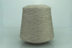 Linsieme Filati Srl.  Art. KLIMT  Col. 2333 ( Овсянка )  Состав: 45% Кашемир ( WS ), 55% Меринос ( WV ).  Метраж пряжи: 1200м/100гр. ( 2/24 ) 