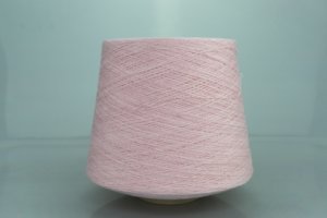 Linsieme Filati Srl.  Art. KLIMT  Col. 3141 ( Розовый )  Состав: 45% Кашемир ( WS ), 55% Меринос ( WV ).  Метраж пряжи: 1200м/100гр. ( 2/24 ) 