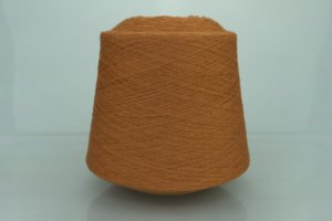 Linsieme Filati Srl.  Art. KLIMT  Col. 1149 ( Мандарин )  Состав: 45% Кашемир ( WS ), 55% Меринос ( WV ).  Метраж пряжи: 1200м/100гр. ( 2/24 ) 