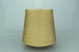 POZZI ELECTA.  Art. SILKTEN  Col. 1112 ( Медовый )  Состав: 70% Тенсель ( Tencel ), 45% Шёлк ( SE ).  Метраж пряжи: 2600м/100гр. ( 2/52 ) 
