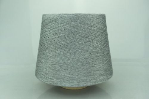 POZZI ELECTA.  Art. SILKTEN  Col. 1196 ( Жемчужно-серый )  Состав: 70% Тенсель ( Tencel ), 45% Шёлк ( SE ).  Метраж пряжи: 2600м/100гр. ( 2/52 ) 
