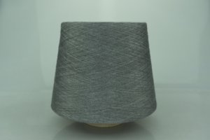 POZZI ELECTA.  Art. SILKTEN  Col. 1198 ( Свинцово-серый )  Состав: 70% Тенсель ( Tencel ), 45% Шёлк ( SE ).  Метраж пряжи: 2600м/100гр. ( 2/52 ) 